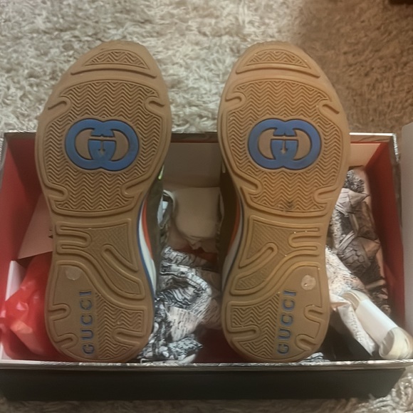 Gucci sneakers - Picture 5 of 7